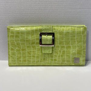 Miche Bags - MICHE Women's Wallet, Green color, Standard Size Miche Bags - MICHE Women's Wallet, Green color, Standard Size
